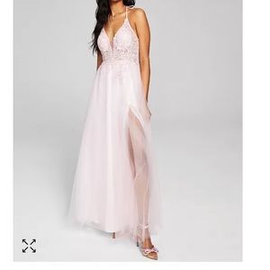 Blondie Nites Juniors' Mesh
Halter-Neck Gown